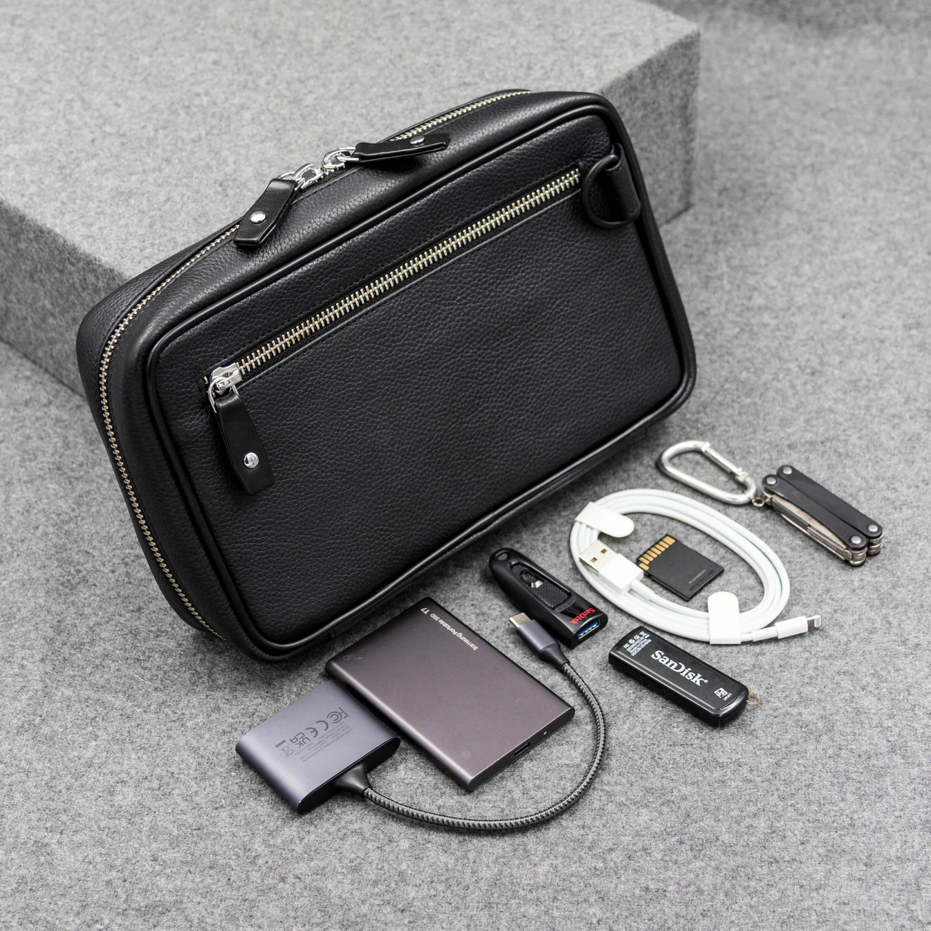 Levivre Premium Leather Travel Organiser - Front